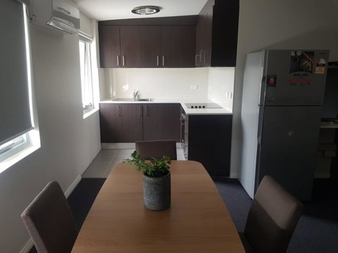 Carlton Suites - Tourism Search 33