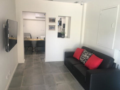 Carlton Suites - Tourism Search 30