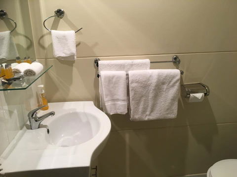Balranald Club Motel - Tourism Search 5
