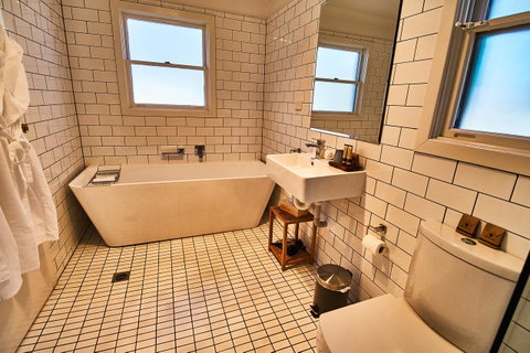 The Bronte Boutique Hotel - Tourism Search 11