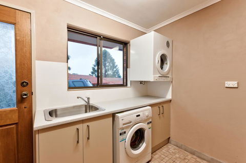 Hume Country Motor Inn - Tourism Search 26