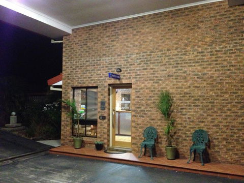 Hume Country Motor Inn - Tourism Search 25