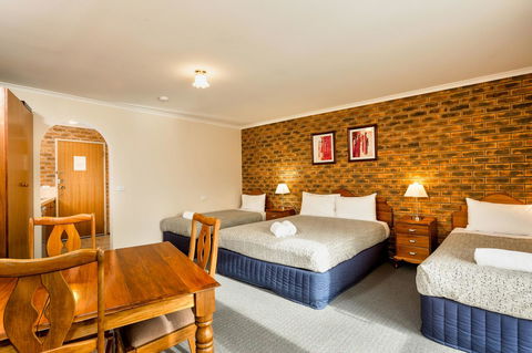 Hume Country Motor Inn - Tourism Search 5