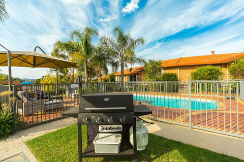 Hume Country Motor Inn - Tourism Search 2