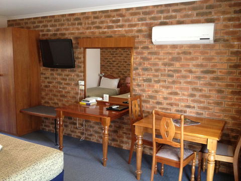 Hume Country Motor Inn - Tourism Search 19