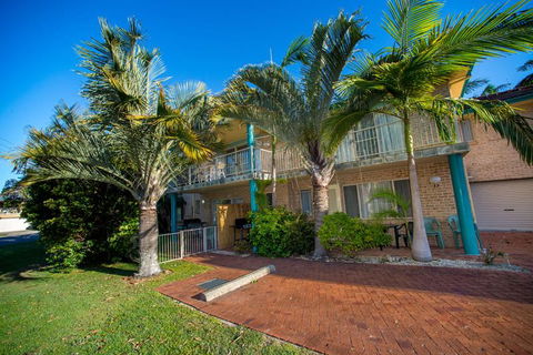 Beaches Serviced Apartments - Tourism Search 1