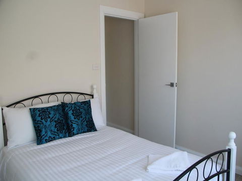 Beaches Serviced Apartments - Tourism Search 3
