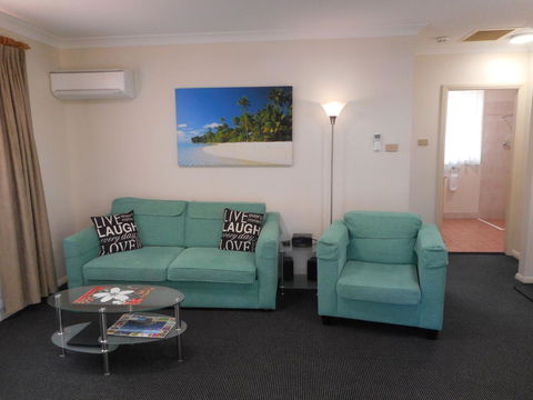 Beaches Serviced Apartments - Tourism Search 25