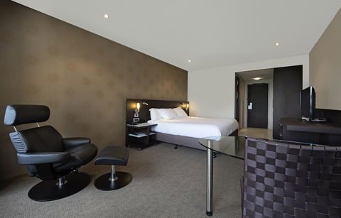 Hilton Darwin - Tourism Search 26