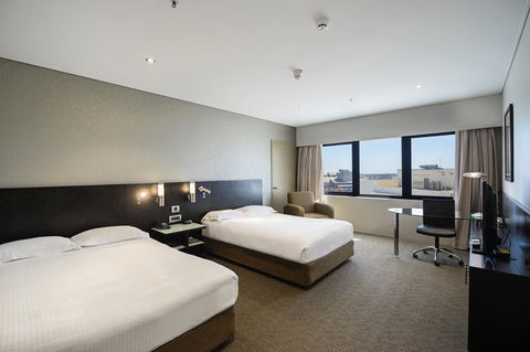 Hilton Darwin - Tourism Search 37