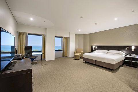 Hilton Darwin - Tourism Search 33