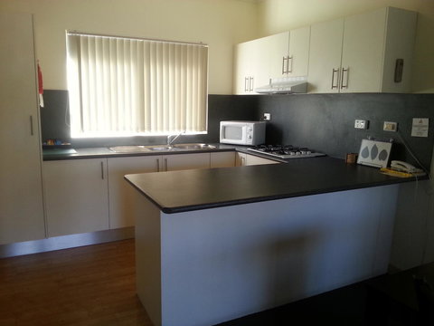 Alice On Todd Apartments - Tourism Search 15