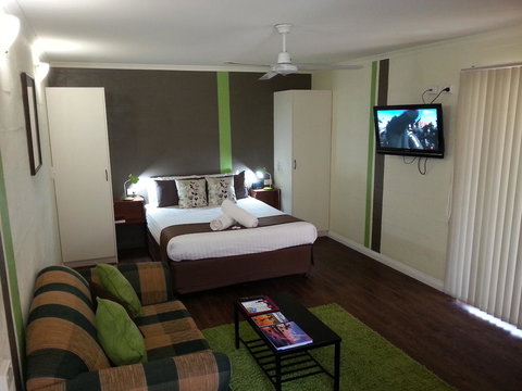 Alice On Todd Apartments - Tourism Search 18