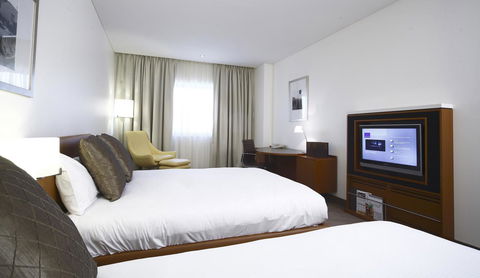 Novotel Canberra - Tourism Search 20