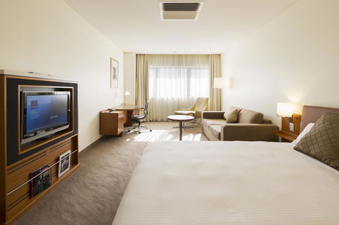 Novotel Canberra - Tourism Search 17
