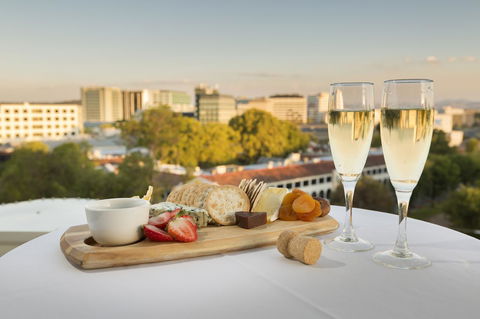 Novotel Canberra - Tourism Search 39