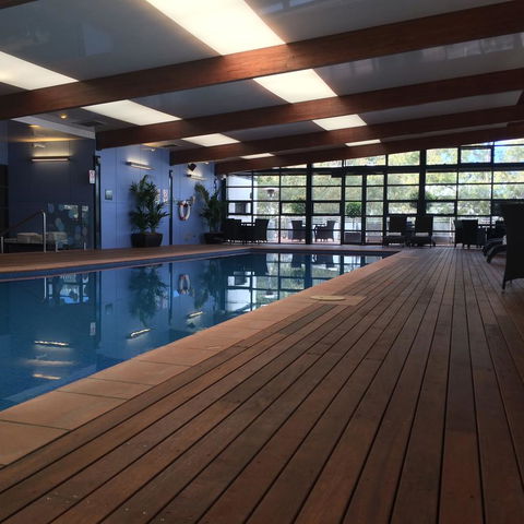 Novotel Canberra - Tourism Search 4