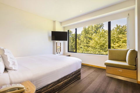 Crowne Plaza Canberra, An IHG Hotel - Tourism Search 30