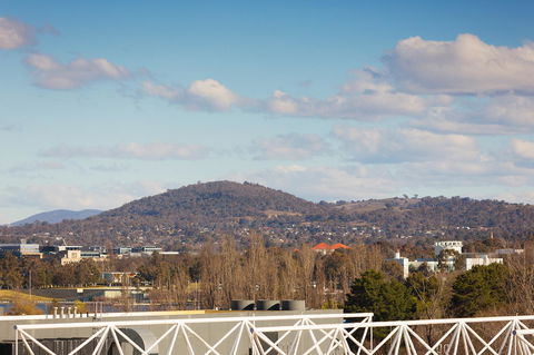 Crowne Plaza Canberra, An IHG Hotel - Tourism Search 16