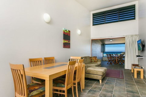 Lennox Holiday Apartments - Tourism Search 31