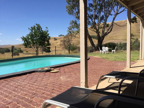 BONNIE DOON - GREAT GET AWAY - Tourism Search 0