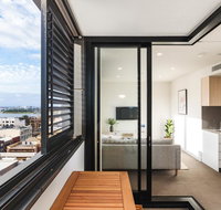 Boutique Apartment In Highly Sought After Arena - Tourism Search