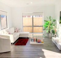 Brand New Home 10 mins to Beach Torquay Geelong Deakin Hospitals - Tourism Search