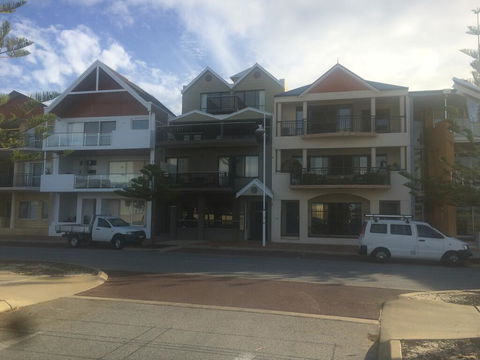 Breakwater Short Stay - Tourism Search 0