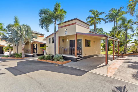 Brisbane Holiday Village - Tourism Search 1