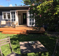 Burrill Lakeview Cottage - Tourism Search