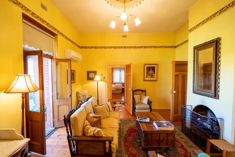 Buxton Manor - Tourism Search 3