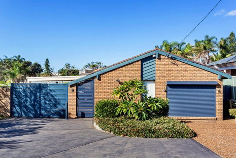 Campbell Avenue, 28 - Tourism Search 3