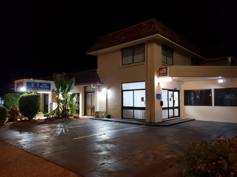 Caravilla Motor Inn - Tourism Search 0