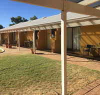 Carnarvon Caravan Park - Tourism Search