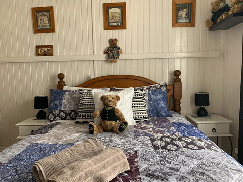 Cherry Blossom Cottage - Tourism Search 0