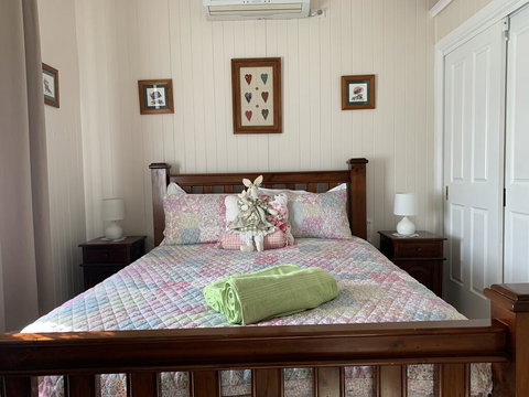 Cherry Blossom Cottage - Tourism Search 1