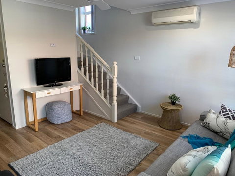 Chilli Reef At Fingal Bay - Tourism Search 2