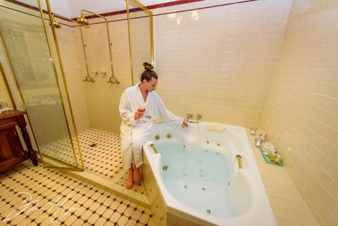 Cobb & Co Court Boutique Hotel - Tourism Search 2
