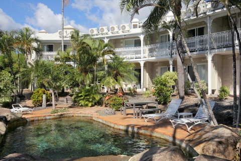 Colonial Palms Motor Inn - Tourism Search 0