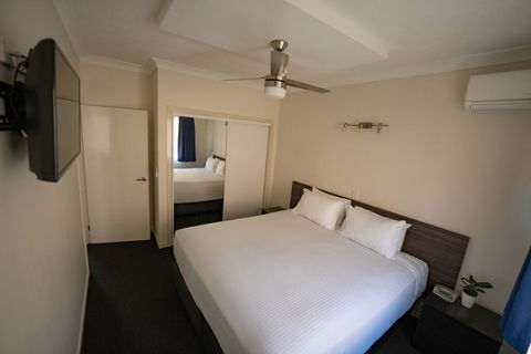 Comfort Inn And Suites Robertson Gardens - Tourism Search 3