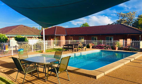 Comfort Inn Bushman's - Tourism Search 0
