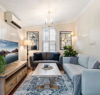 Contemporary Cottage in Perfect Lifestyle Address - Tourism Search