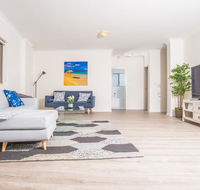 Convenient 2bed Rockdale APT Next to StationBeach - Tourism Search