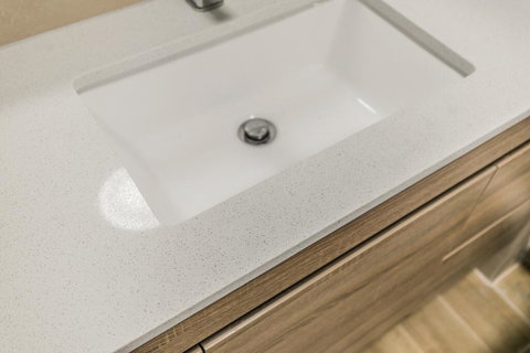 Cool Quiet Modern Secure Walking Distance To Perth And Landmarks - Tourism Search 3