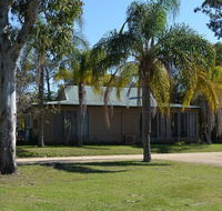 Cottage Port Stephens / Swan Bay NSW - Tourism Search