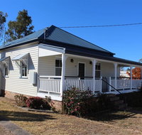 Creekview Cottage - 70 Lock Street - Tourism Search