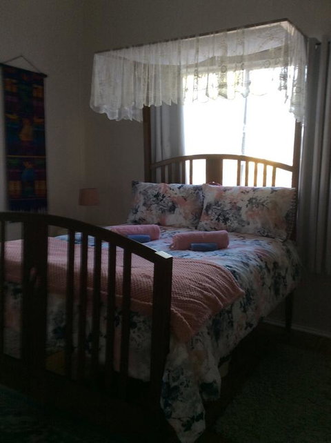 CupnSaucer Cottage - Tourism Search 2