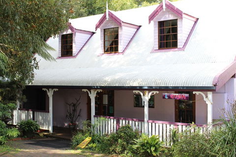 Dancing Waters Cottage - Tourism Search 0