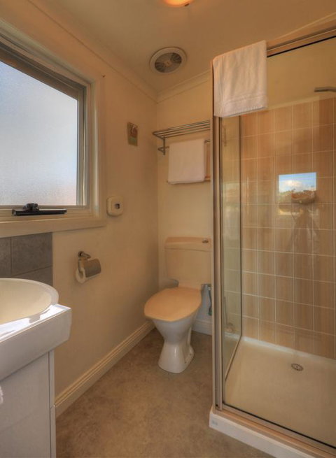 Dannebrog Lodge - Tourism Search 3