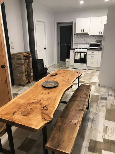 Derby Digs Barn - Tourism Search 3